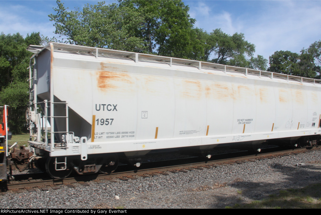 UTCX 1957 - Union Tank Car